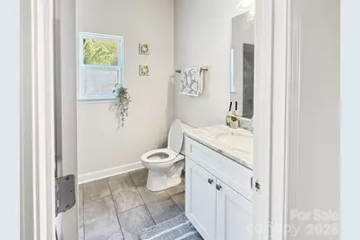 404 Skipwith Place, Charlotte, NC 28217 - Photo 14
