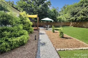 404 Skipwith Pl, Charlotte, NC 28217 - Photo 36