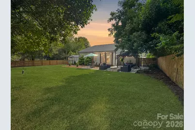 404 Skipwith Place, Charlotte, NC 28217 - Photo 38