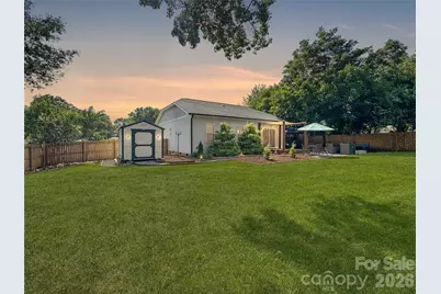 404 Skipwith Place, Charlotte, NC 28217 - Photo 34