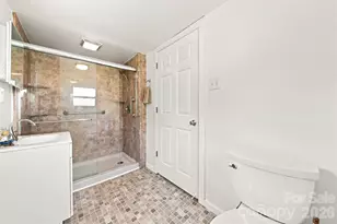 1115 Lenoir Ave SW, Lenoir, NC 28645 - Photo 12