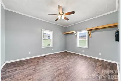 1115 Lenoir Avenue SW, Lenoir, NC 28645 - Photo 14