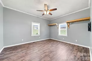 1115 Lenoir Ave SW, Lenoir, NC 28645 - Photo 14