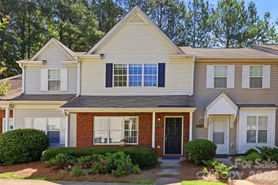 6720 Cypress Tree Lane, Charlotte, NC 28215 - Photo 2