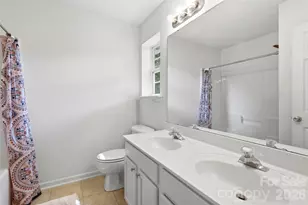 6720 Cypress Tree Ln, Charlotte, NC 28215 - Photo 20