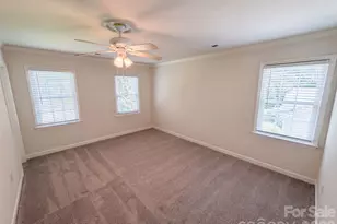 6735 Carmel Hills Dr, Charlotte, NC 28226 - Photo 8