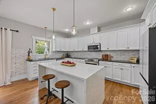 18 Oak Springs Dr, Arden, NC 28704 - Photo 10