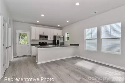 796 Hillard Street, Statesville, NC 28625 - Photo 2