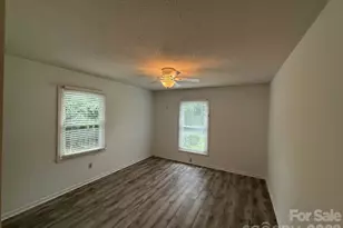 174 New Market Rd, Tryon, NC 28782 - Photo 10