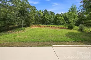 232 Wrayhill Dr, Charlotte, NC 28262 - Photo 32