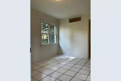 827 Forest Street, Hendersonville, NC 28739 - Photo 2