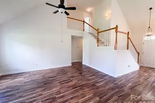 9244 Simonton Dr, Charlotte, NC 28269 - Photo 8