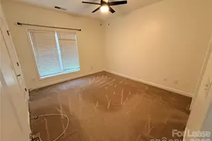 13210 Eastfield Village Ln, Charlotte, NC 28269 - Photo 14