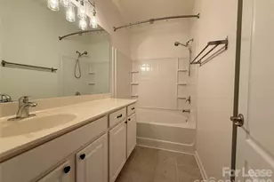 13210 Eastfield Village Ln, Charlotte, NC 28269 - Photo 12