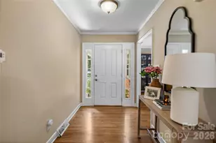 213 Dogwood Dr, Mount Holly, NC 28120 - Photo 2