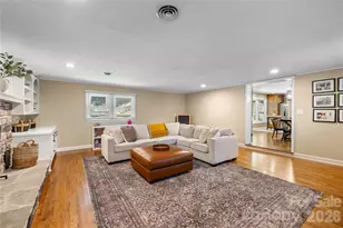 213 Dogwood Dr, Mount Holly, NC 28120 - Photo 6