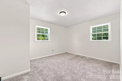 411 E Tennessee Avenue, Bessemer City, NC 28016 - Photo 10