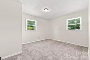 411 E Tennessee Ave, Bessemer City, NC 28016 - Photo 10