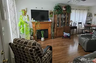 4403 Trillium Fields Dr, Charlotte, NC 28269 - Photo 2