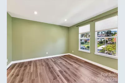 324 Yorkshire Drive, Charlotte, NC 28217 - Photo 16