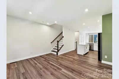324 Yorkshire Drive, Charlotte, NC 28217 - Photo 14
