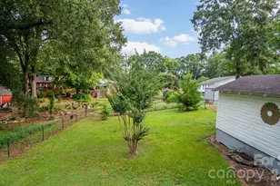 1476 Hickory Ave, Albemarle, NC 28001 - Photo 26