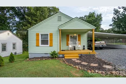 1476 Hickory Avenue, Albemarle, NC 28001 - Photo 1