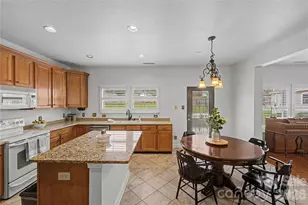 329 Farm Springs Dr, Mount Holly, NC 28120 - Photo 14