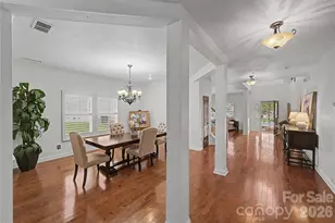 329 Farm Springs Dr, Mount Holly, NC 28120 - Photo 6