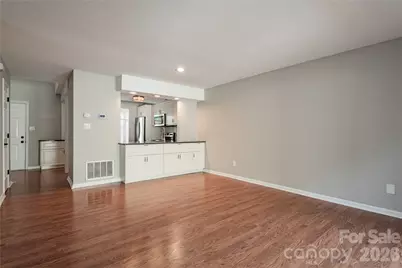 2744 Von Thuringer Court, Charlotte, NC 28210 - Photo 6