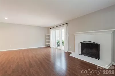 2744 Von Thuringer Court, Charlotte, NC 28210 - Photo 10