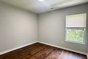 805 Mattox Ct, Charlotte, NC 28216 - Photo 32