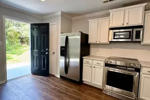 805 Mattox Ct, Charlotte, NC 28216 - Photo 10