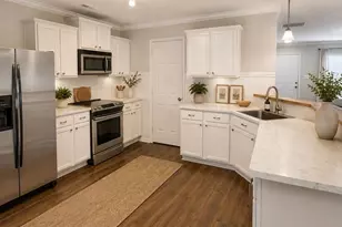 805 Mattox Ct, Charlotte, NC 28216 - Photo 8