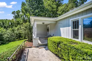 370 Orchard Cir, Laurel Park, NC 28739 - Photo 2