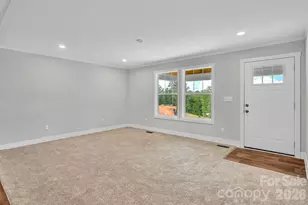 35 Rutledge Ln, Mars Hill, NC 28753 - Photo 8
