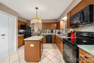 10 Surrey Run, Hendersonville, NC 28791 - Photo 14