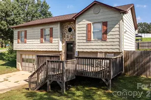 804 Southside Ct, Lenoir, NC 28645 - Photo 1