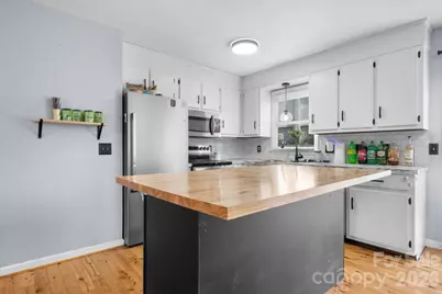 804 Southside Court, Lenoir, NC 28645 - Photo 6