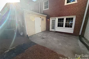 8042 Regent Park Ln, Charlotte, NC 28210 - Photo 26