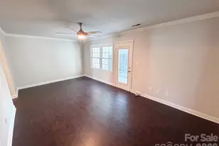 8042 Regent Park Ln, Charlotte, NC 28210 - Photo 4