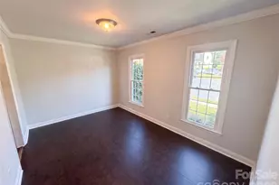 8042 Regent Park Ln, Charlotte, NC 28210 - Photo 6