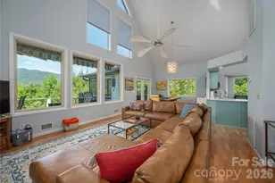 127 White Pine Dr, Lake Lure, NC 28746 - Photo 4