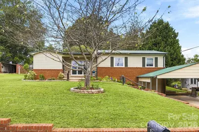 316 Hibriten Drive SW, Lenoir, NC 28645 - Photo 18