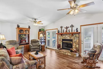 117 Pinellas Lane, Waynesville, NC 28785 - Photo 6