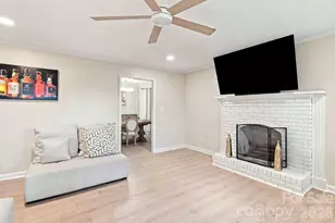 436 Peace Haven Rd, Winston Salem, NC 27103 - Photo 4