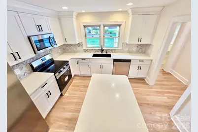 264 3rd Avenue SW, Taylorsville, NC 28681 - Photo 8