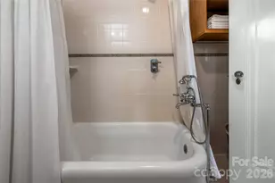 17 Lynwood Rd, Asheville, NC 28804 - Photo 20