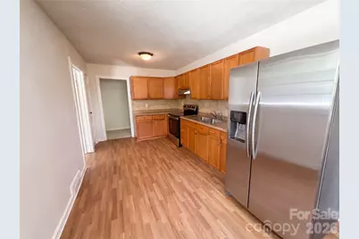 1006 Peachtree Road, Charlotte, NC 28216 - Photo 6