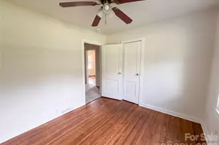 1006 Peachtree Rd, Charlotte, NC 28216 - Photo 14
